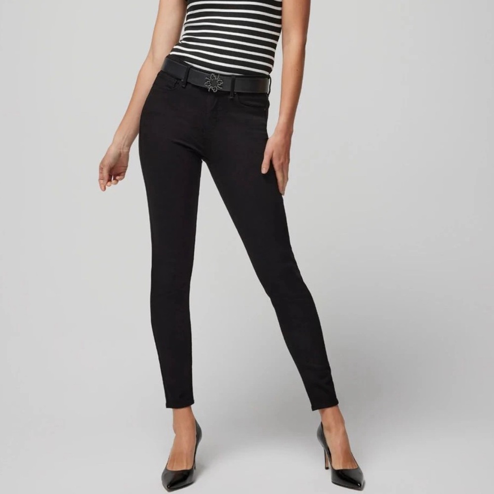 White House black market high-rise, skinny ankle